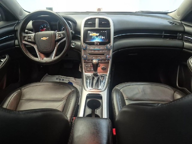6081500689R7.jpg