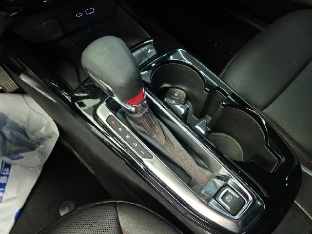 6081500970R8.jpg