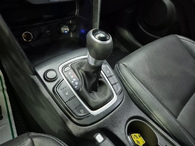 6081002389R8.jpg