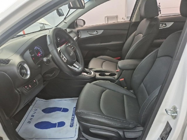 6081000315R11.jpg