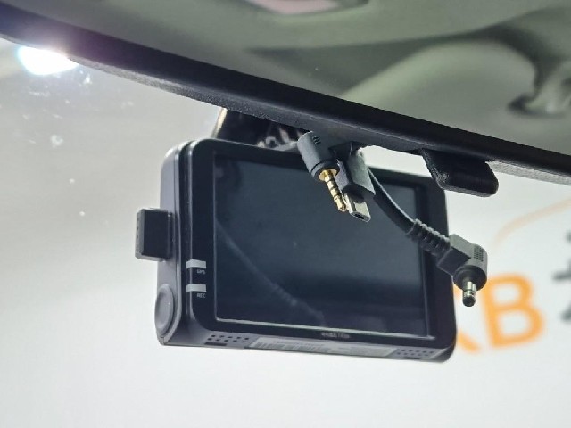 6081002370R16.jpg