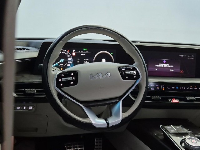 6081502046R9.jpg
