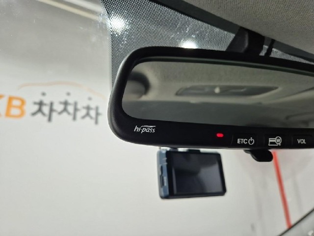 6081002435R17.jpg
