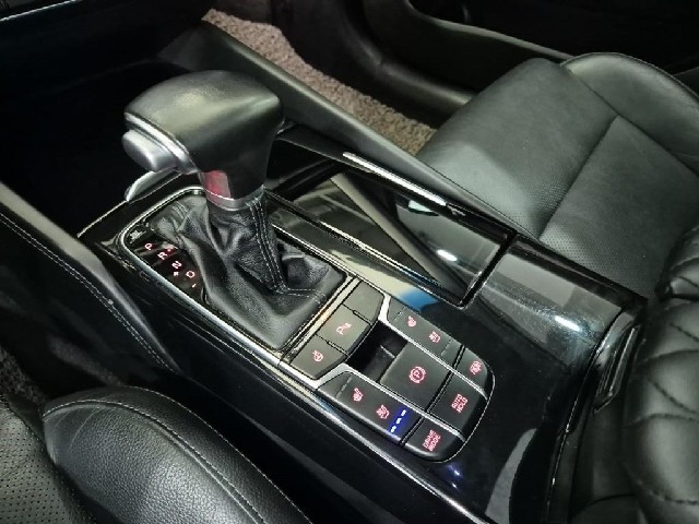 6081001712R8.jpg