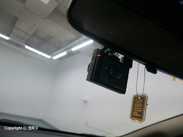 4031501556R17.jpg