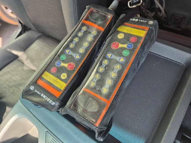 6091500309R15.jpg