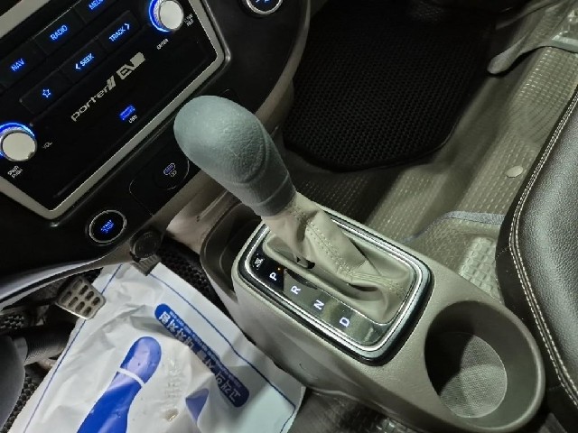 6091000560R7.jpg