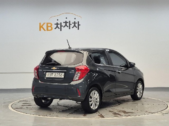 6091000556R3.jpg