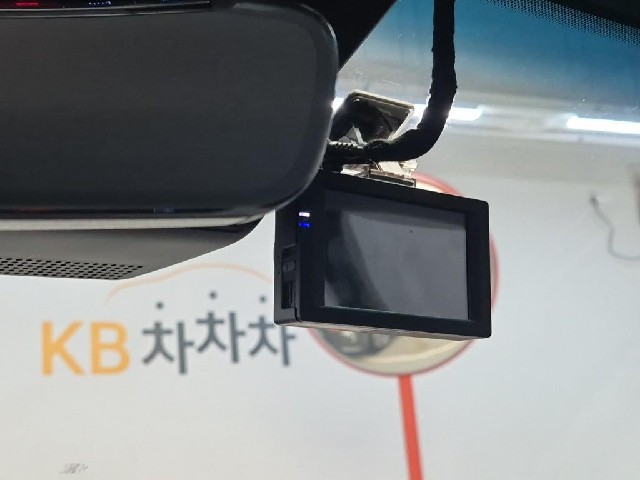 6091000477R17.jpg