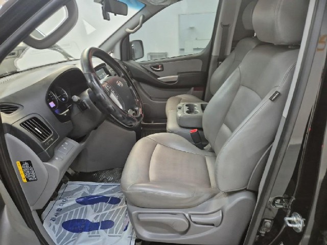 6081501579R11.jpg