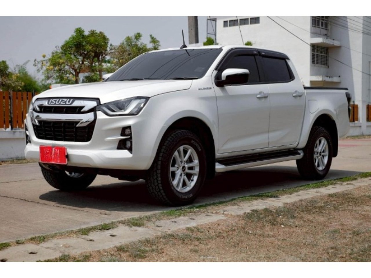 2021 Isuzu D-max, photo 1 of 1