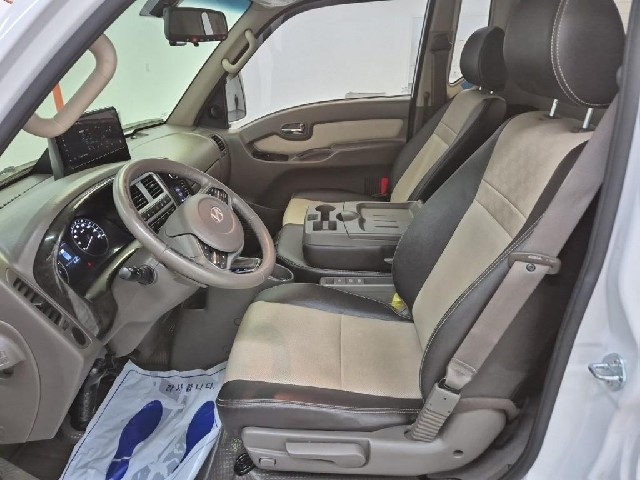 6081501871R10.jpg