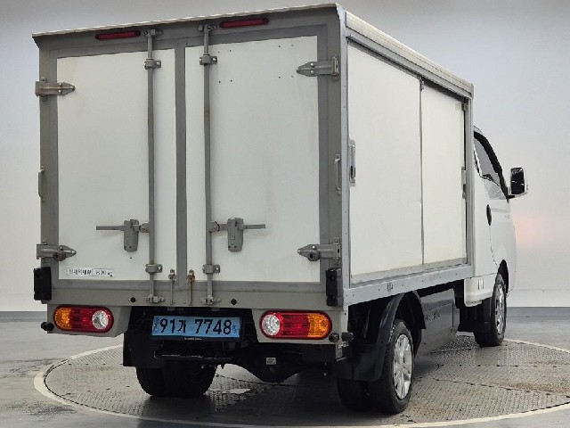 6081501871R3.jpg
