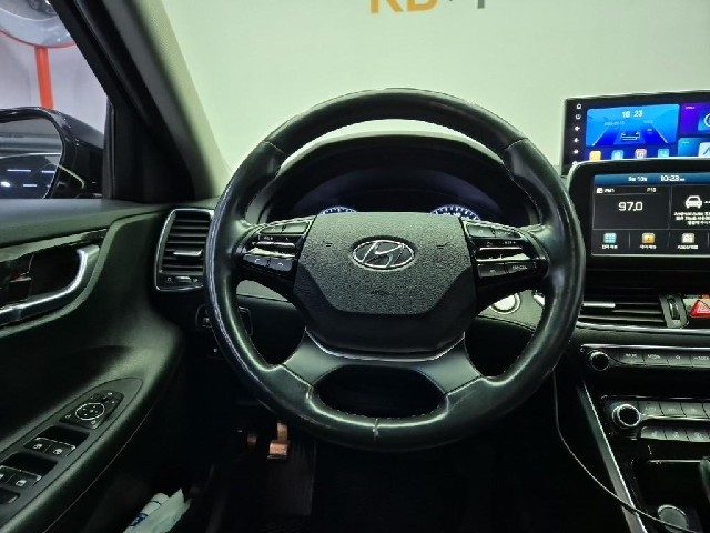 6091000463R9.jpg
