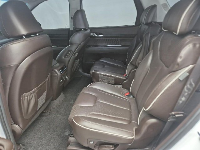 6081502149R12.jpg