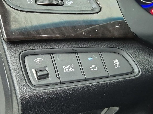 6091000697R18.jpg