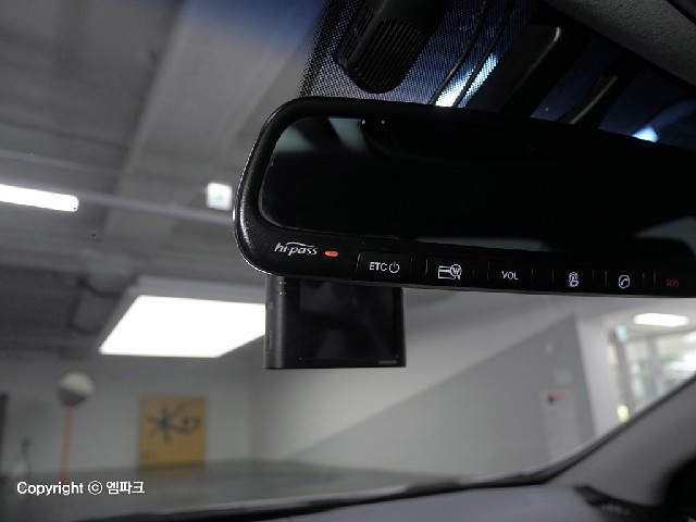 6081001837R17.jpg