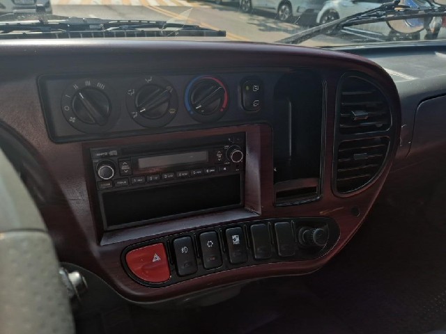 6061500894R12.jpg