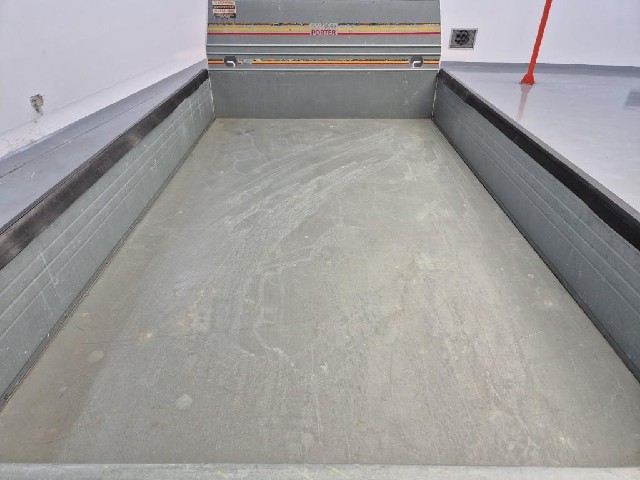 6091500158R18.jpg
