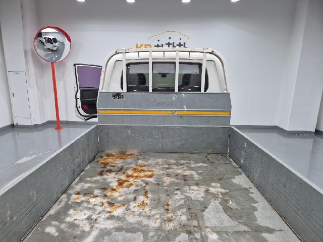 6091000359R14.jpg