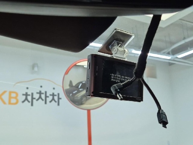 6081502094R16.jpg