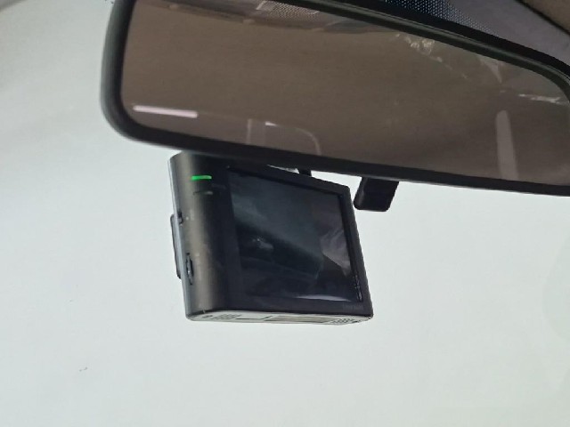 6081001603R11.jpg