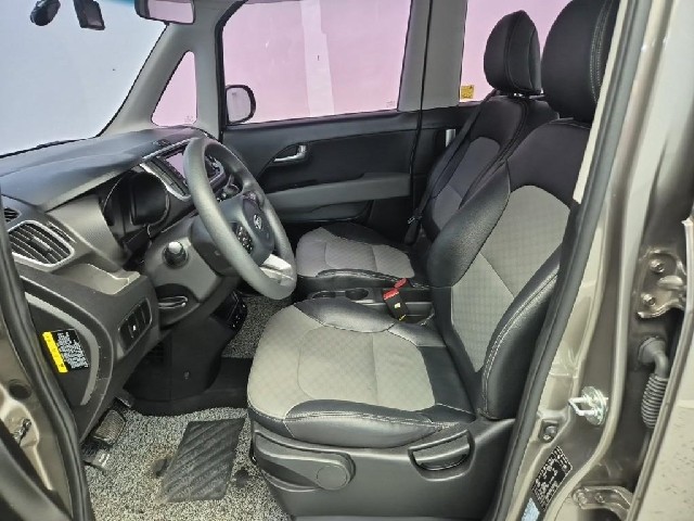 6081501626R11.jpg