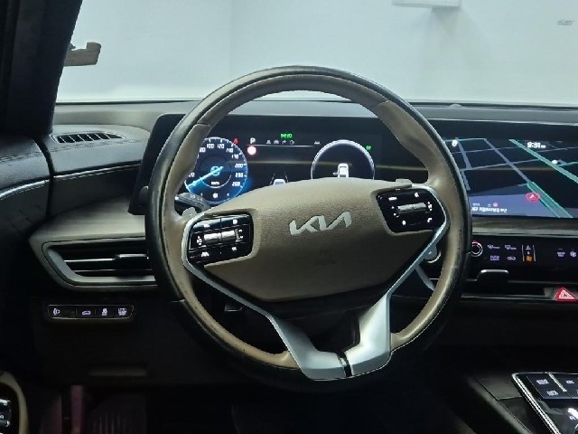 6081501864R9.jpg