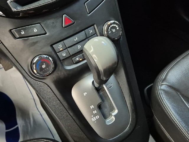 6081500687R8.jpg