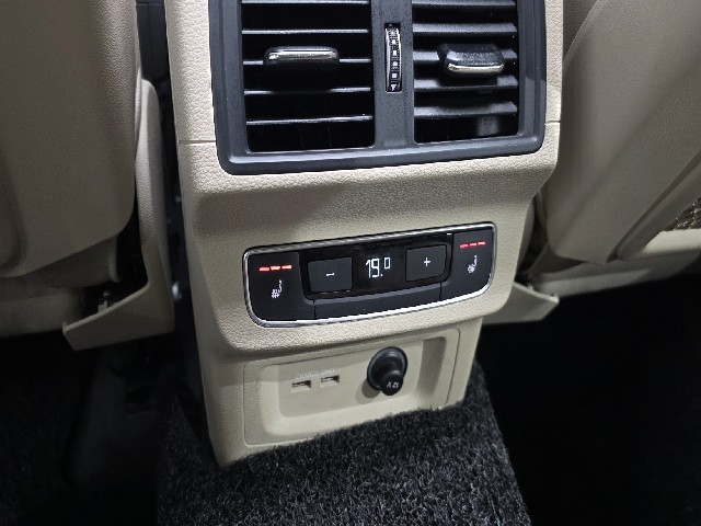 f0b06a33f7fa4c6af42c76511665fffe.jpeg