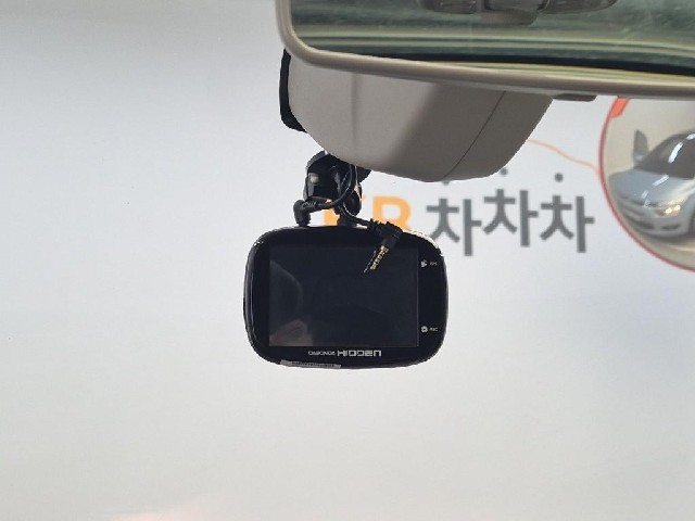 6081501483R17.jpg