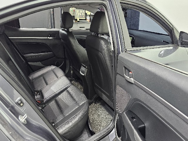 aea04e8af043b5b7289bf10c63535d0a.jpeg