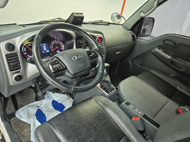 6081502083R7.jpg