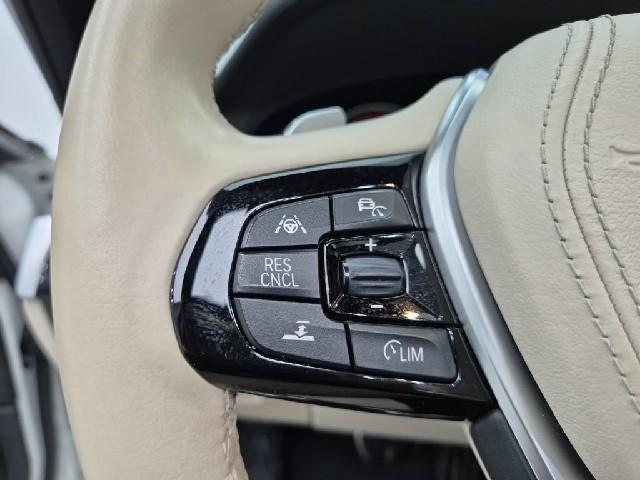 6091000077R16.jpg