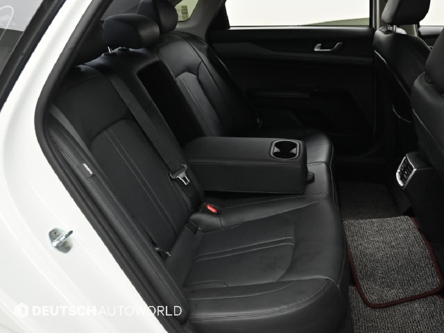 36ef65814e9151ba9c087af5f045c43a.jpeg