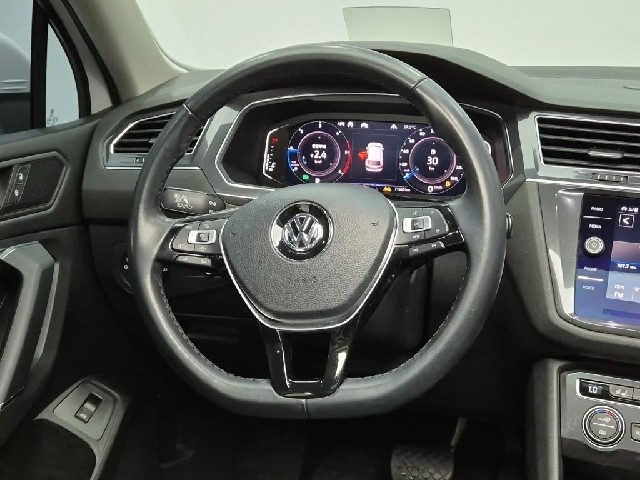 6081002476R9.jpg