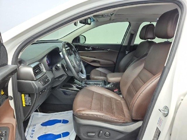 6081501958R11.jpg