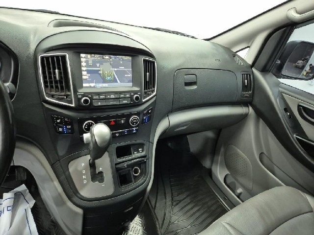 6081500948R10.jpg