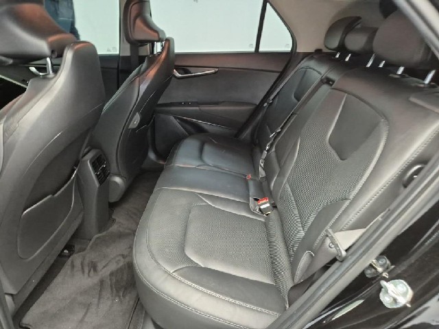 6081501236R12.jpg