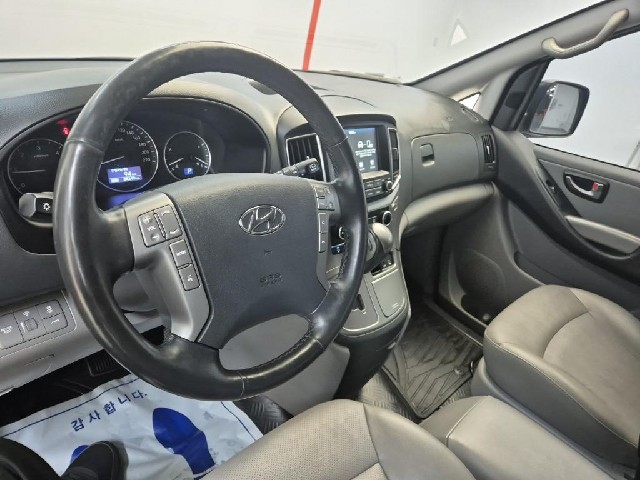 6081002260R7.jpg