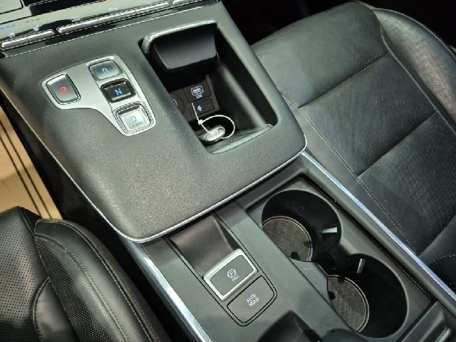 6081002062R8.jpg
