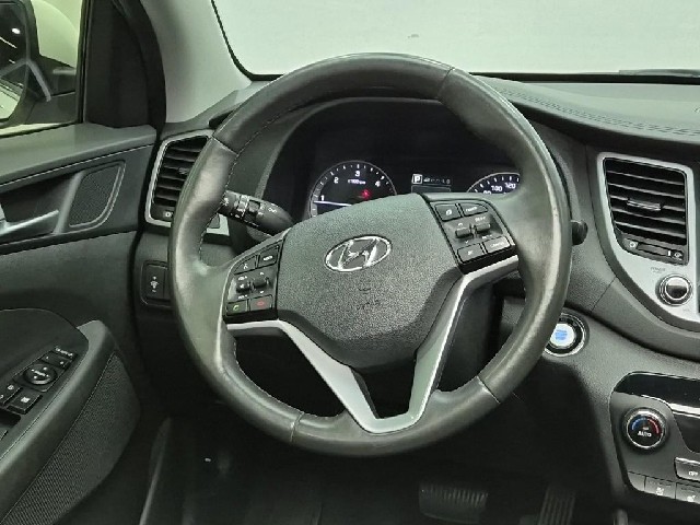6081002434R9.jpg