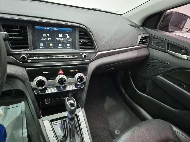 6081000245R10.jpg