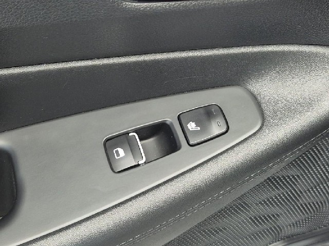 6081500544R18.jpg