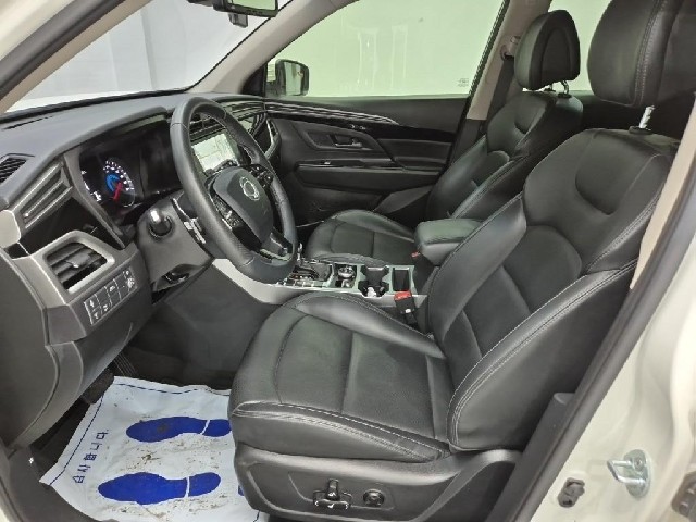 6051000099R11.jpg