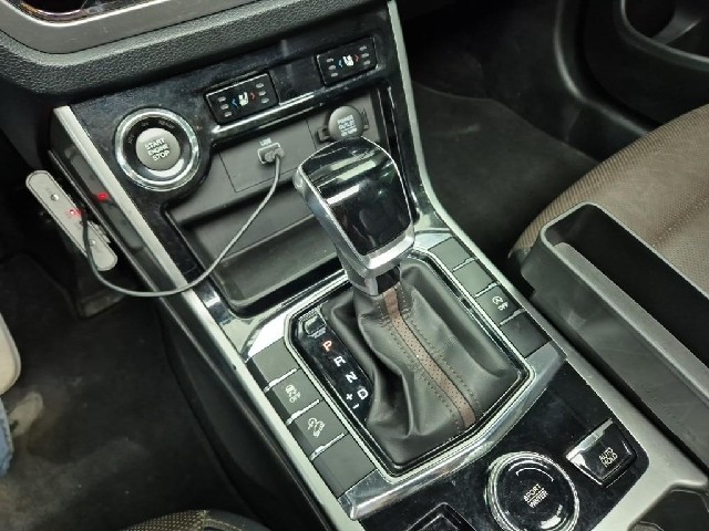 6081000128R8.jpg