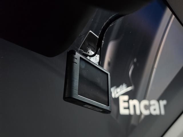 9eb13e6dd0ac2929a9baade26a517103.jpeg