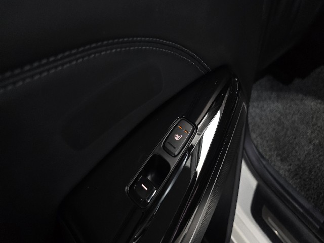 ffbe6f29281a0f6b8af8dacbbedb0f4e.jpeg