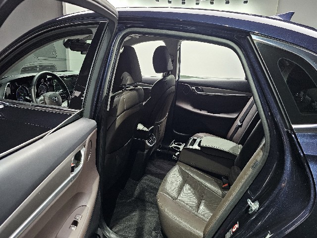 529f1ae5f33e2bf053e81d633fca1f84.jpeg