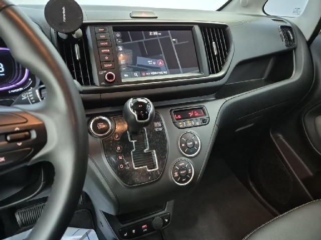6061502294R10.jpg
